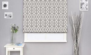 Roman-blind-front-view-Scarlet-14